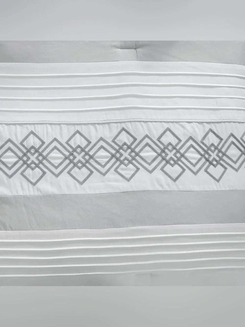 Classic Gray and White Geometric cal king Comforter Set - 3 piece set